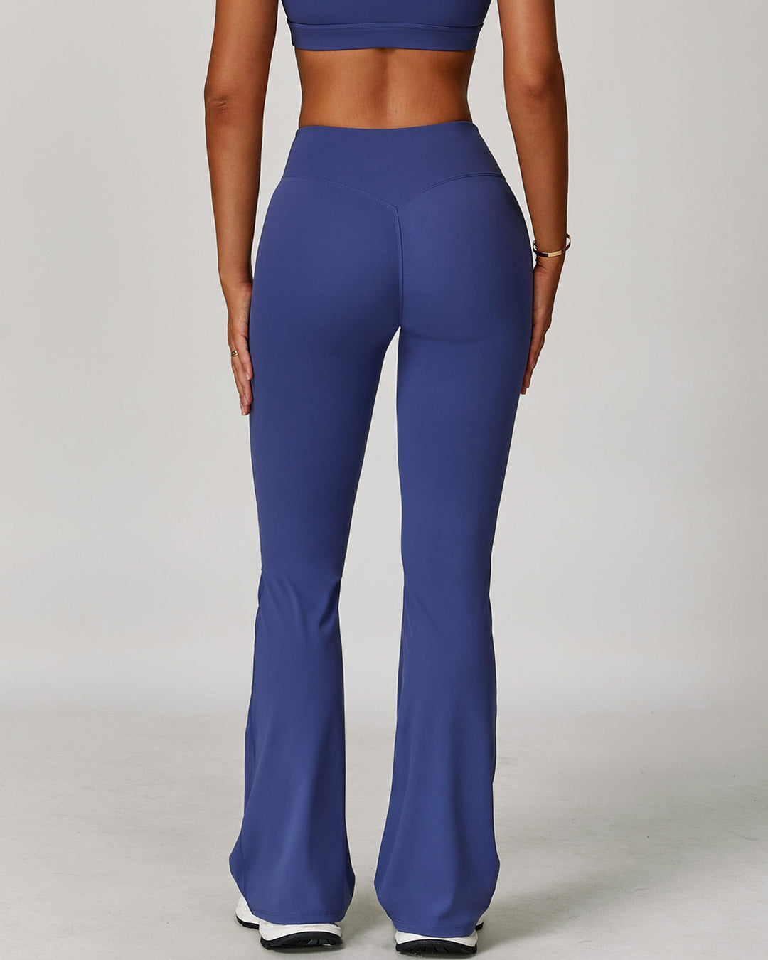 LIRA - Flare Leggings