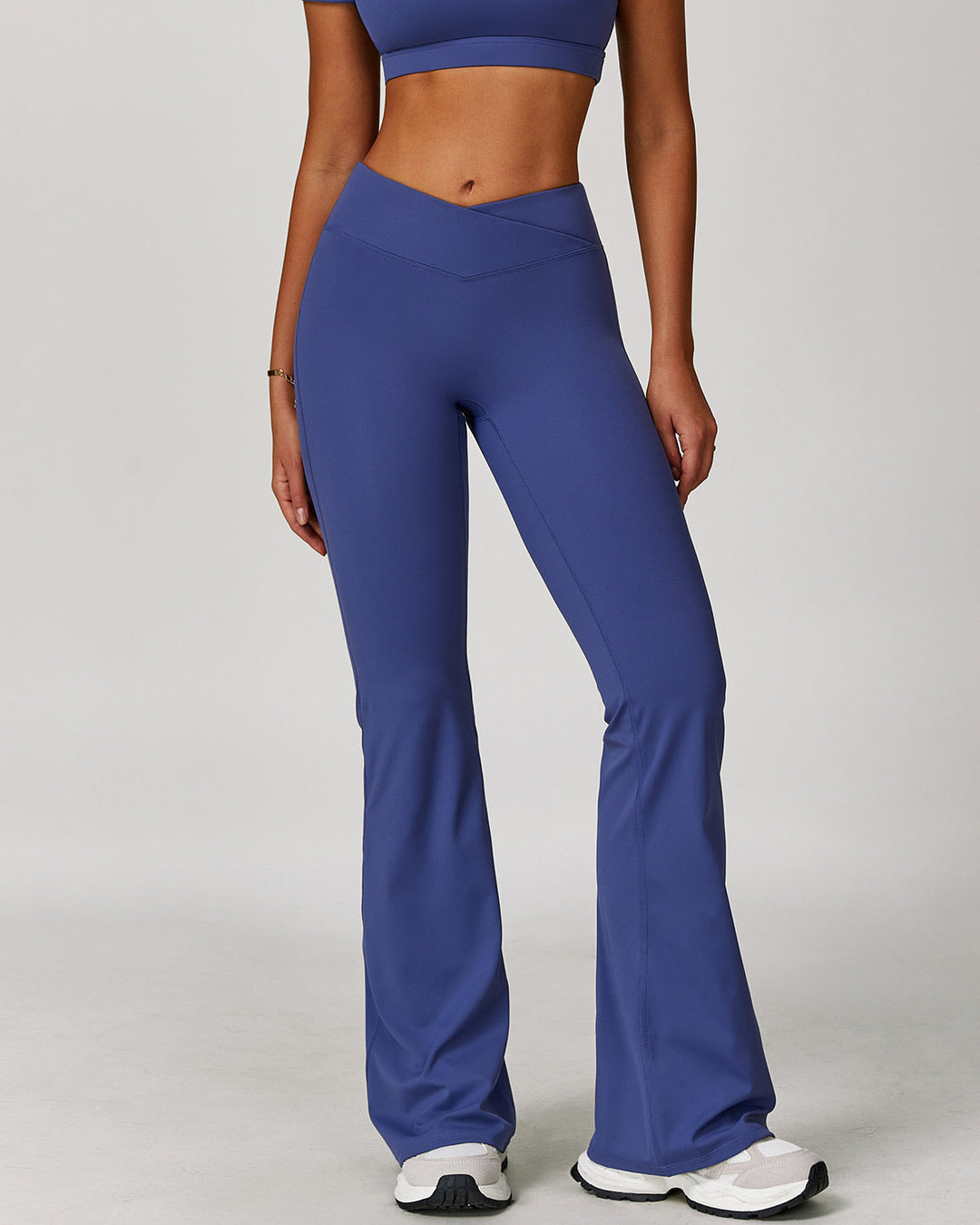 LIRA - Flare Leggings