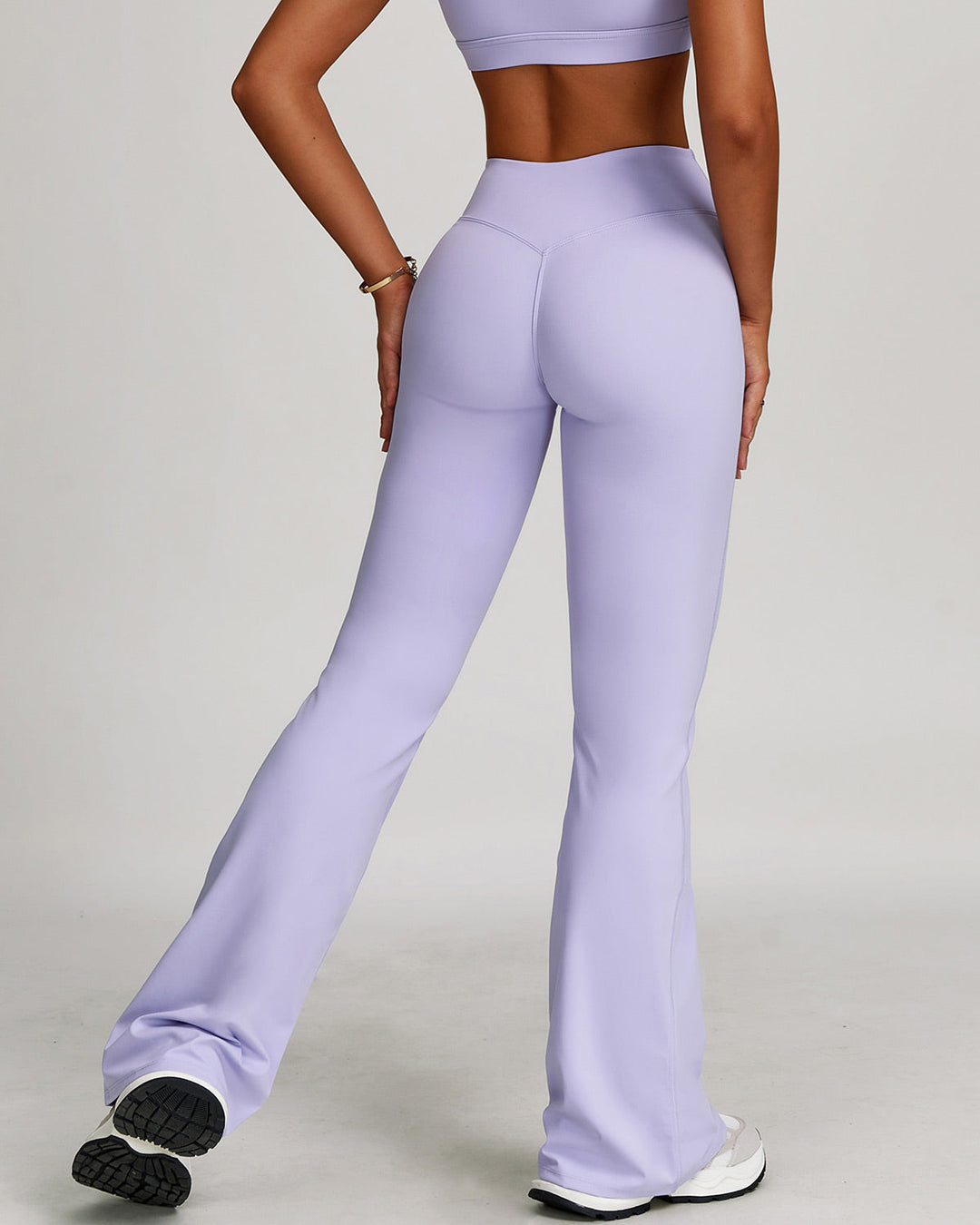 LIRA - Flare Leggings