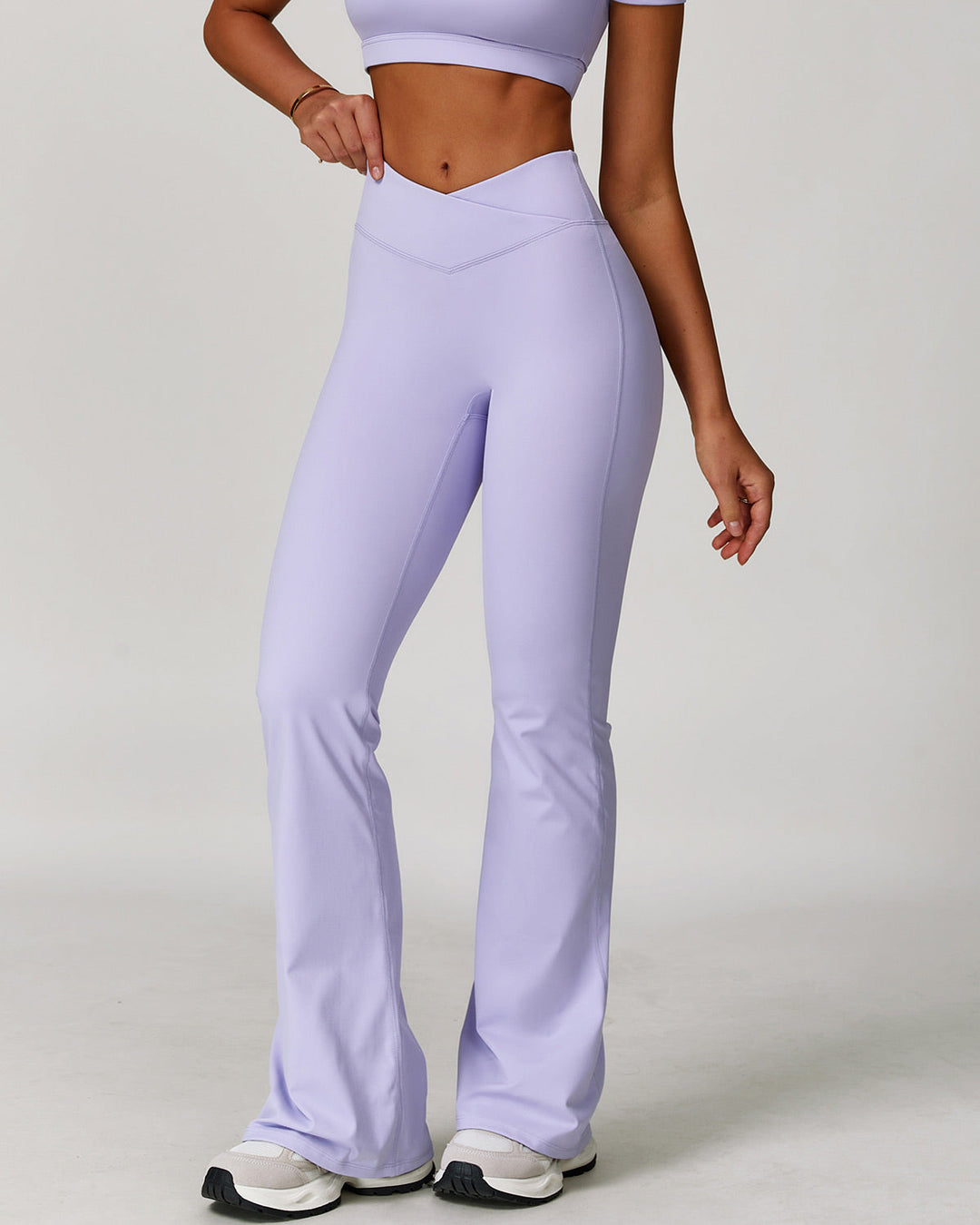 LIRA - Flare Leggings