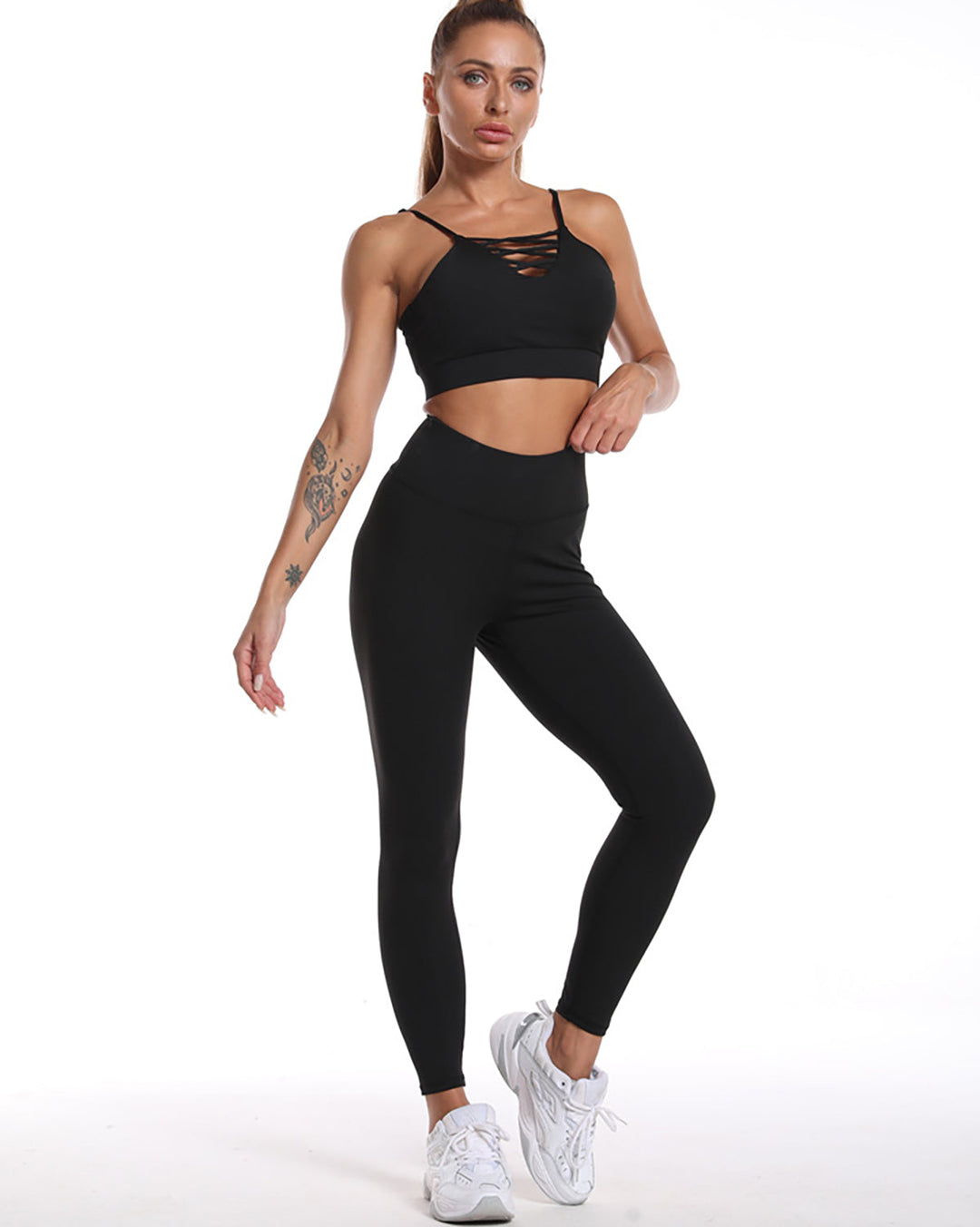 NOEMA | Capri Leggings