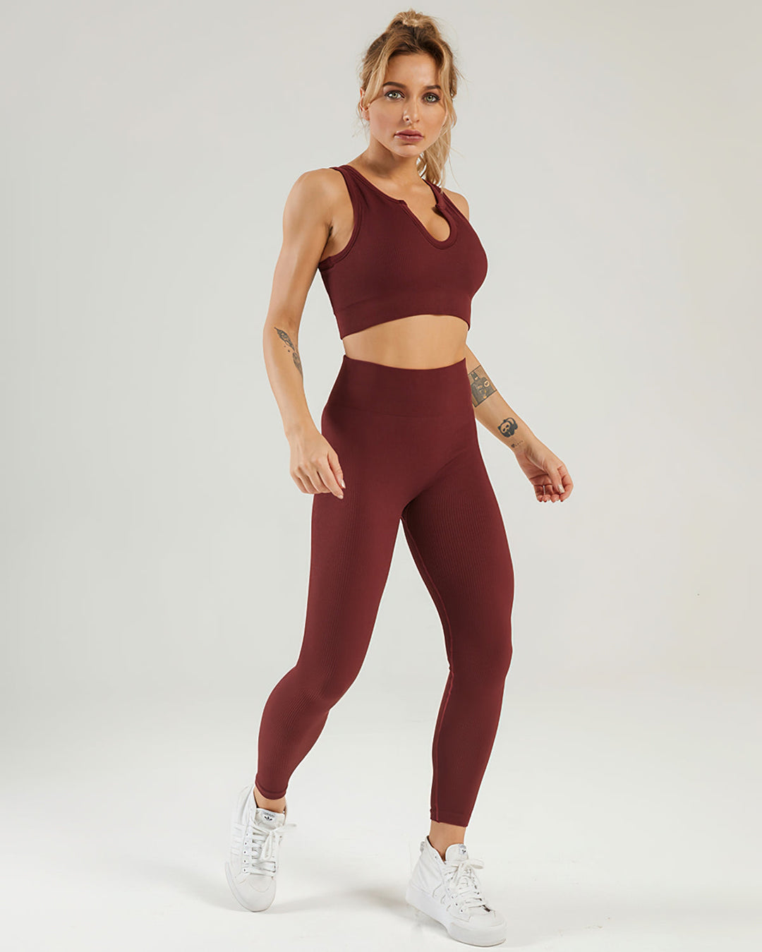 SELUNE | Keyhole Sports Bra