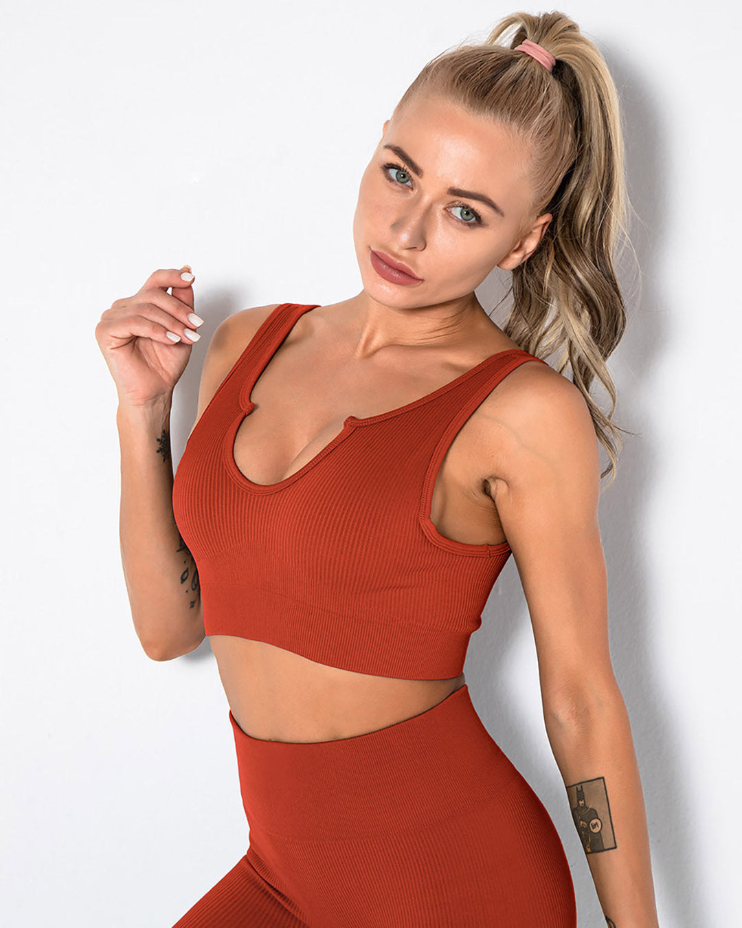 SELUNE | Keyhole Sports Bra