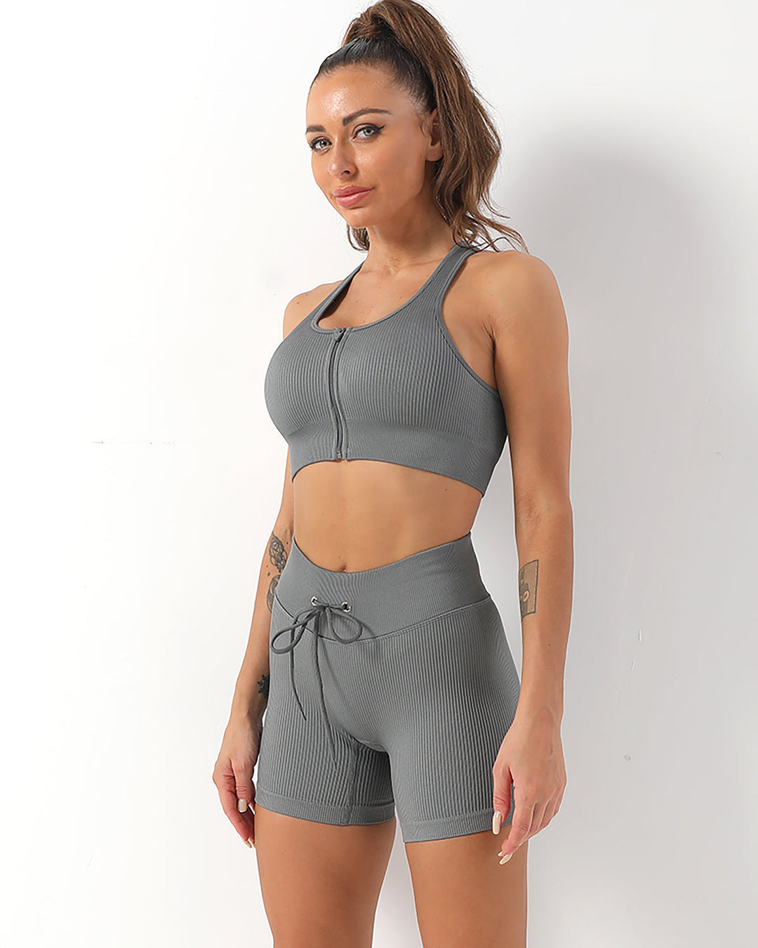 VELA | Ribbed Seamless Shorts